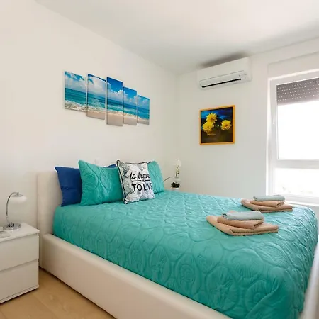 Marinela Apartman Krk Town